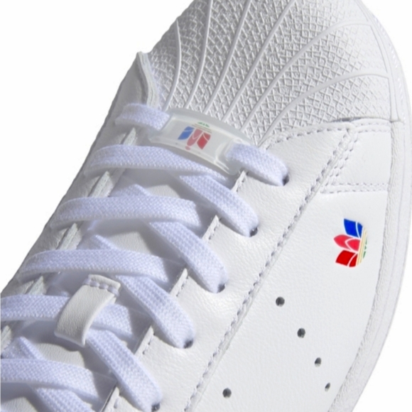 Superstar Pure - Picture 3 of 15